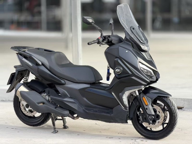QJMOTOR 鸿350