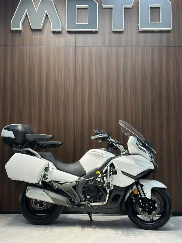 春风 650TR-G