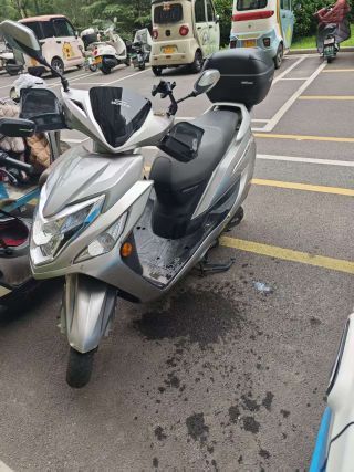 新大洲本田 EX125