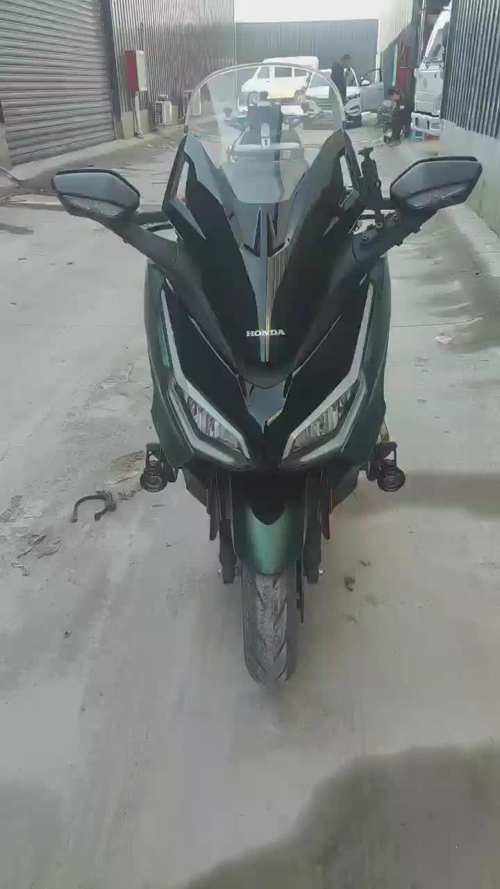 本田WING NSS350