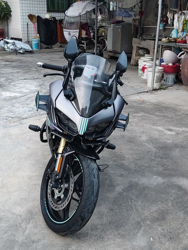 无极 250RR