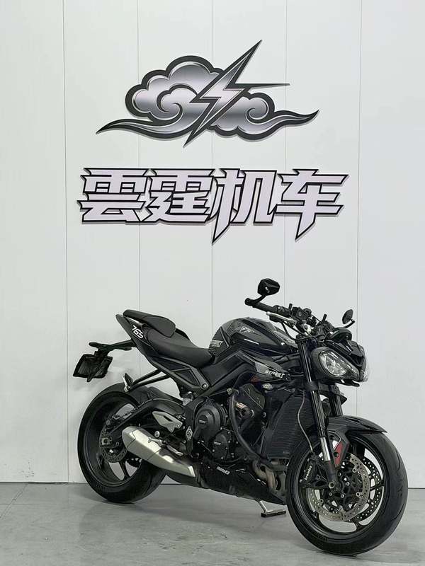 凯旋 Street Triple 765