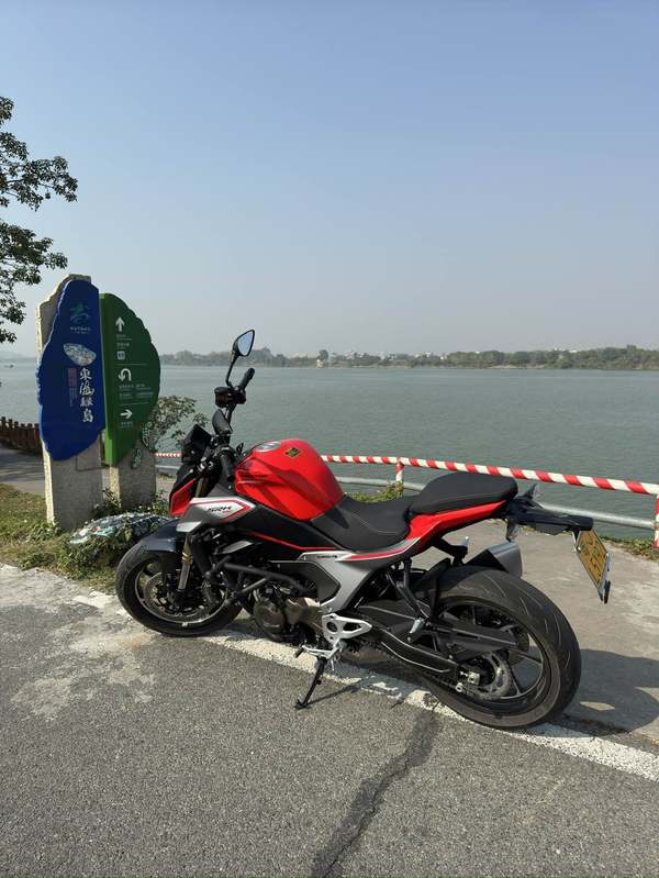 QJMOTOR 追550