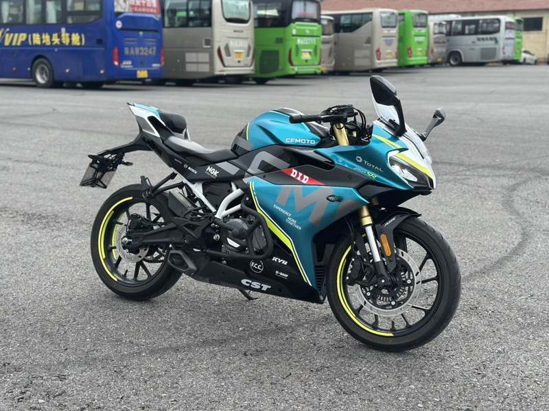 春风 250SR