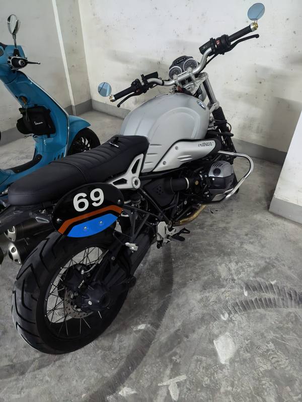 宝马 R NineT