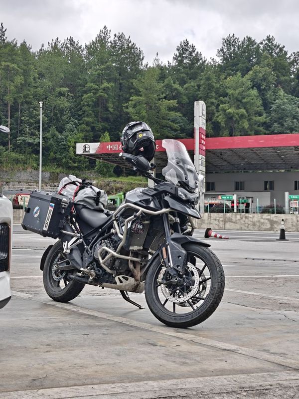 凯旋 Tiger 850