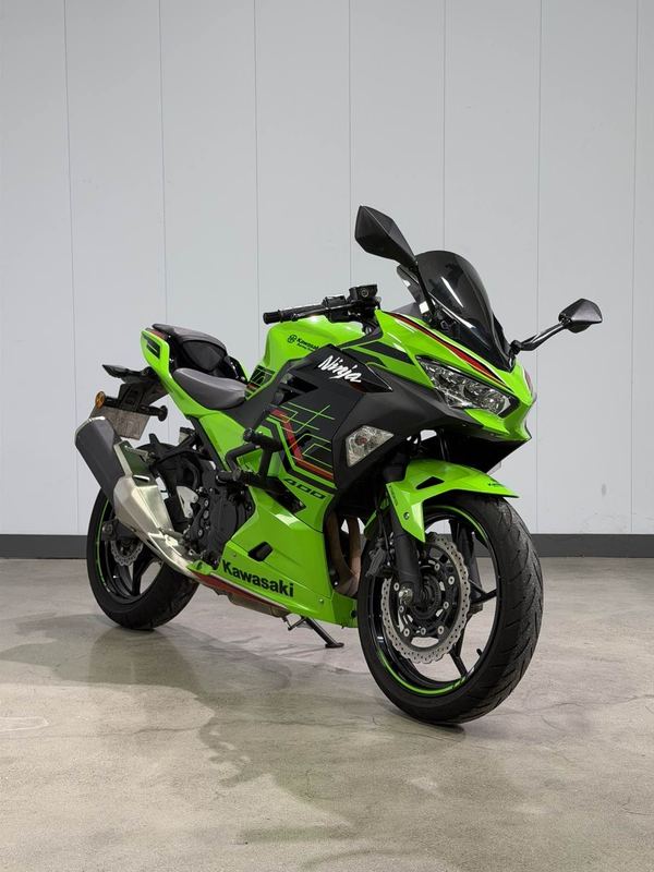 川崎 Ninja 400