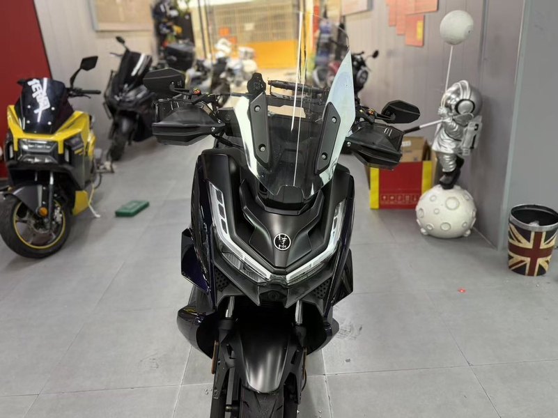 无极 SR250GT