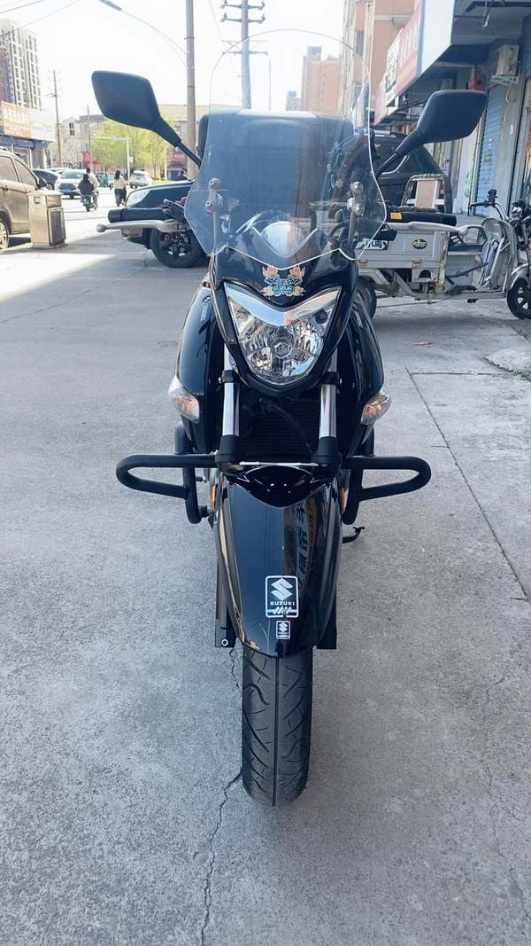 豪爵铃木 骊驰 GW250