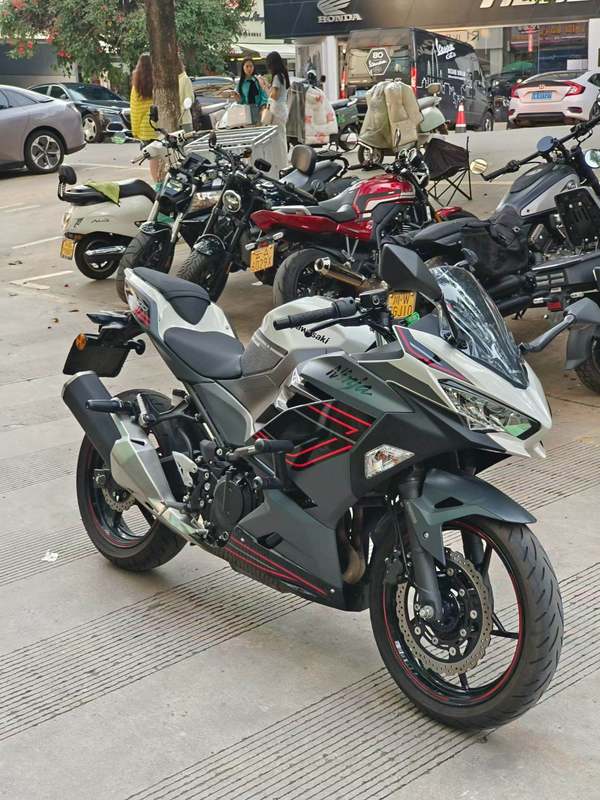 川崎 Ninja 400