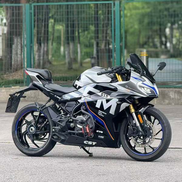 春风 250SR