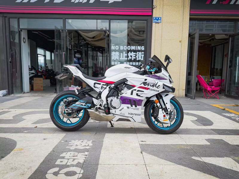 春风 675SR