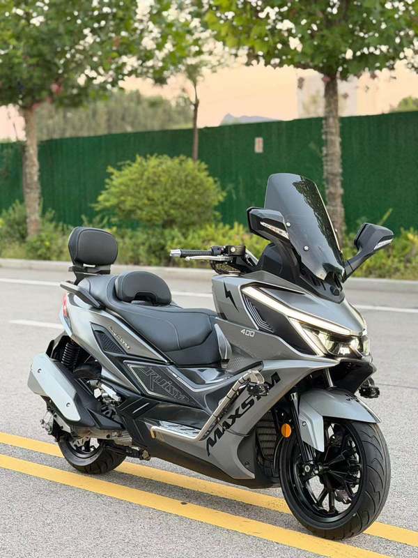 三阳 巡弋 Cruisym400
