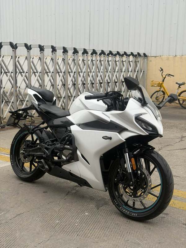 春风 250SR