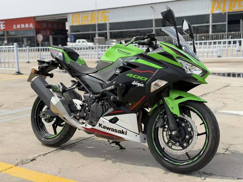 川崎 Ninja 400