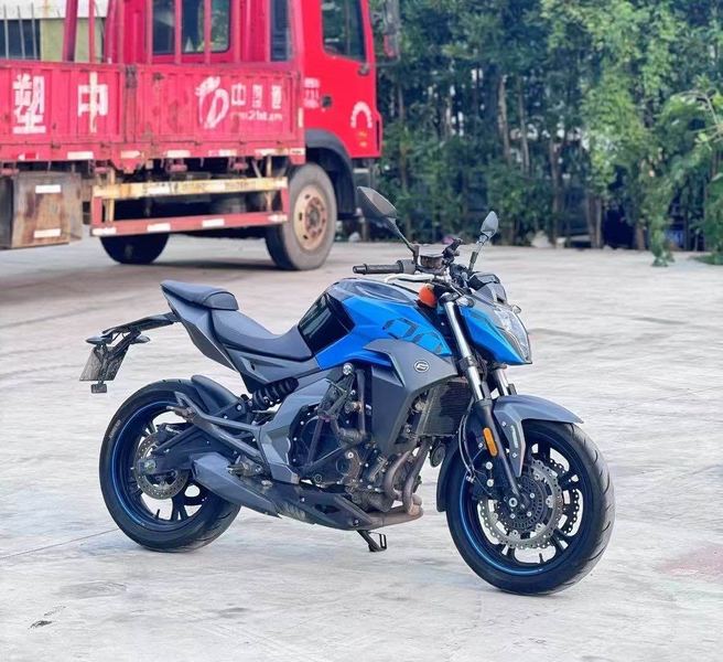春风 400NK