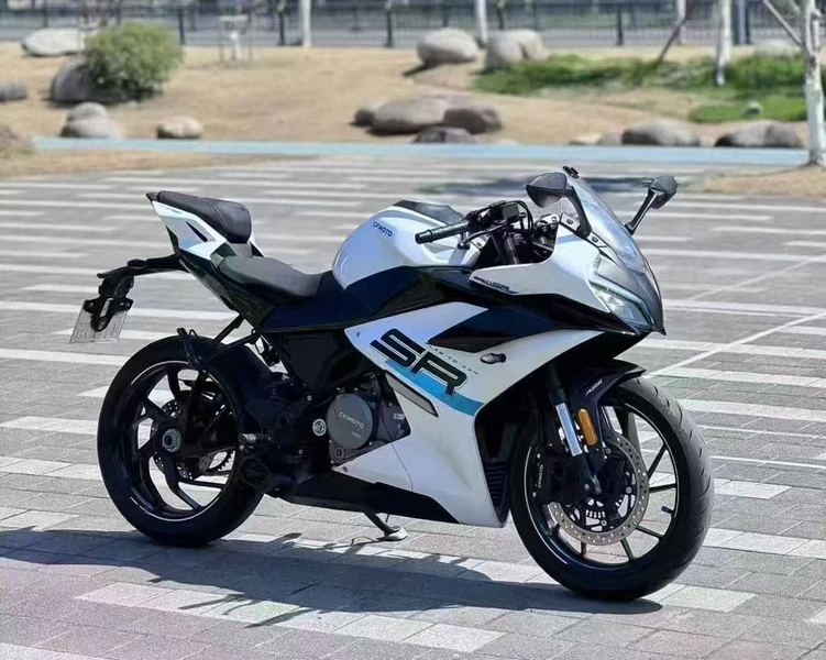 春风 250SR