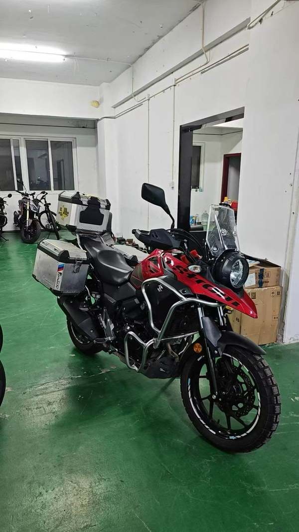豪爵铃木 DL250