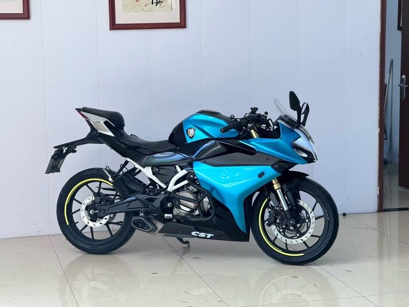 春风 250SR