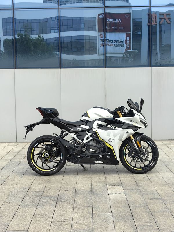 春风 250SR