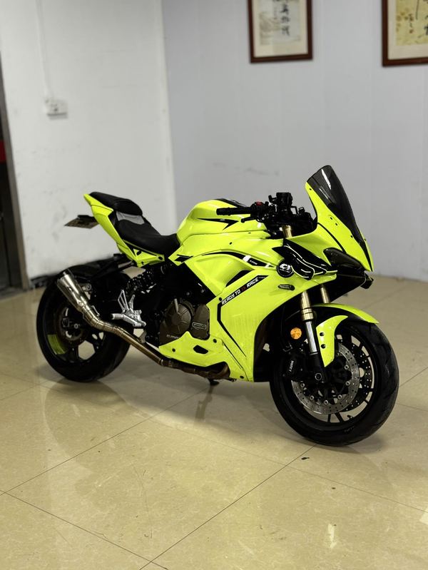 QJMOTOR 赛600