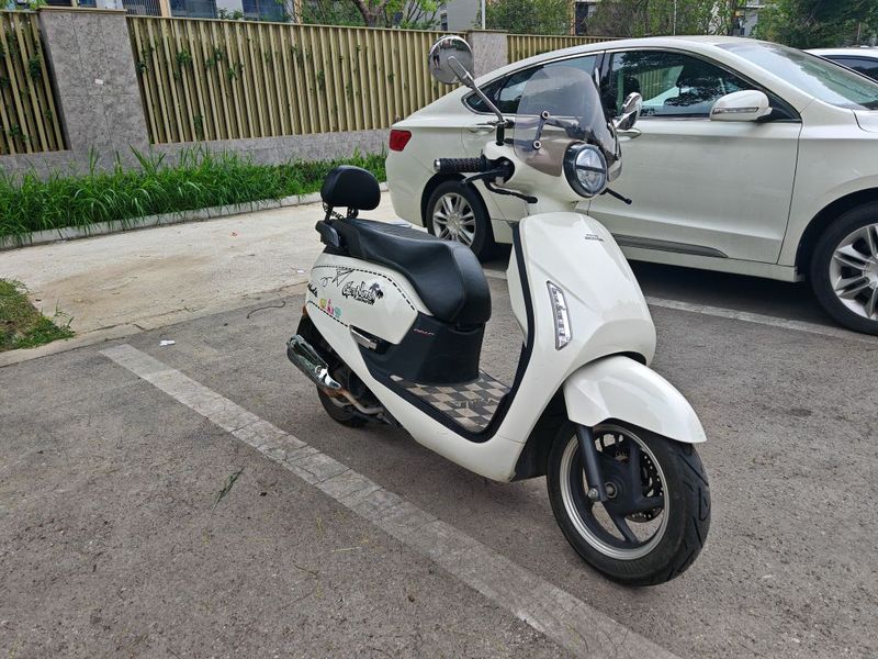 新大洲本田 NS125LA