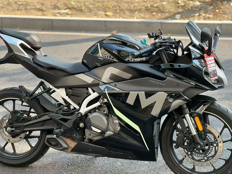 春风 250SR