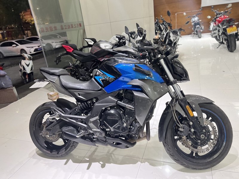 春风 400NK