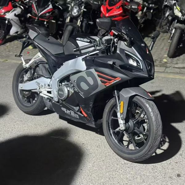 宗申阿普利亚 GPR250R