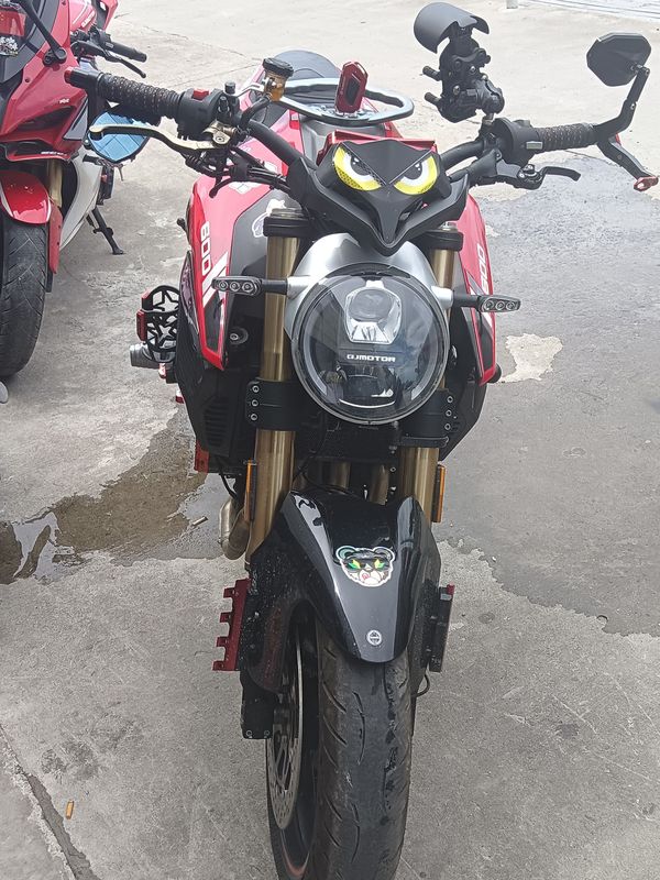 QJMOTOR 追600