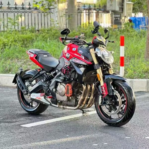 QJMOTOR 追600