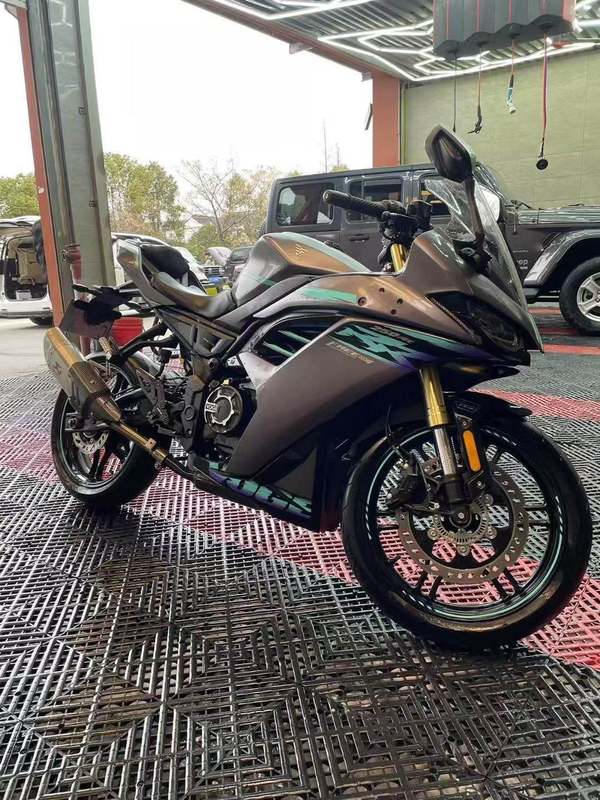 无极 250RR