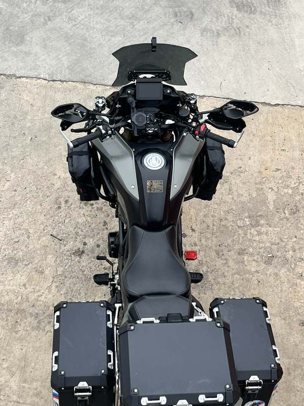 贝纳利 TRK702