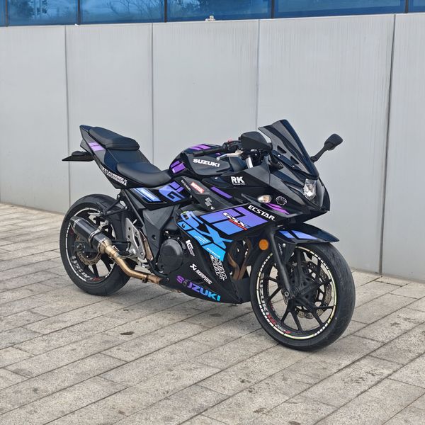 豪爵铃木 GSX250R