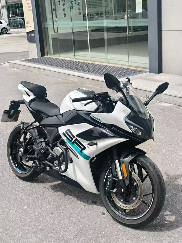 春风 250SR