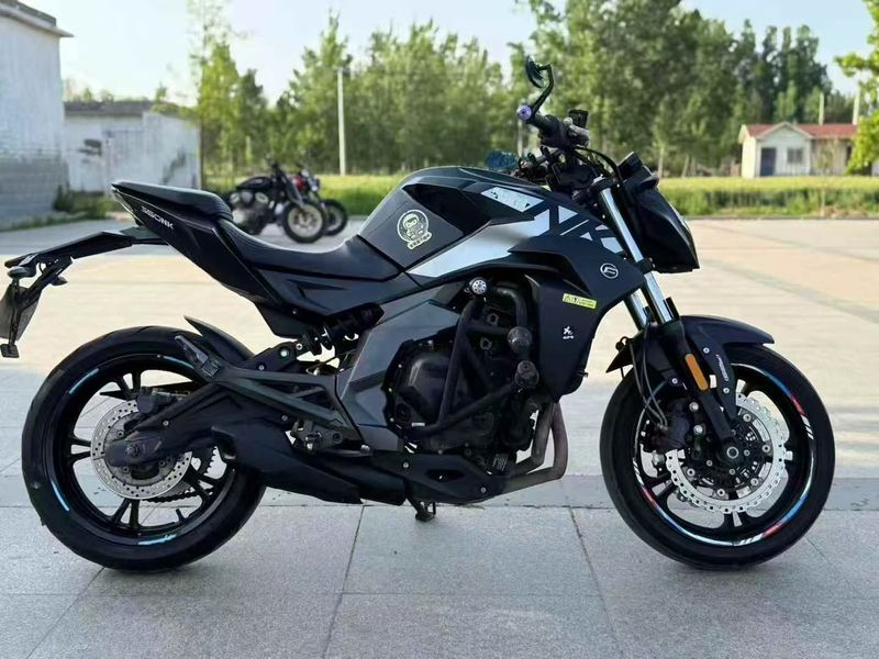 春风 400NK
