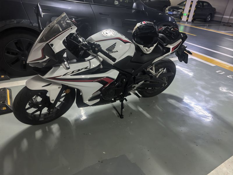 本田WING CBR400R