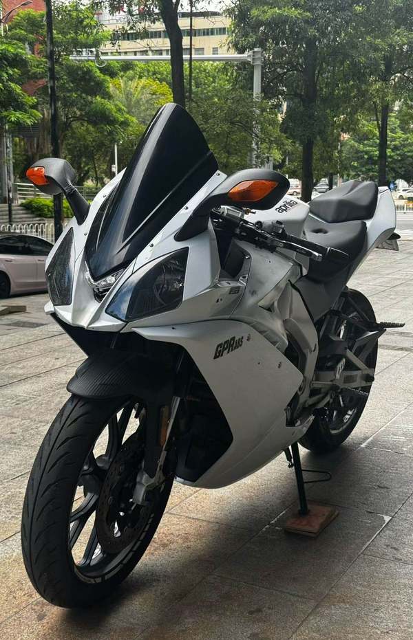 宗申阿普利亚 GPR150R