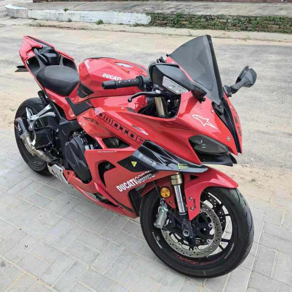 QJMOTOR 赛600