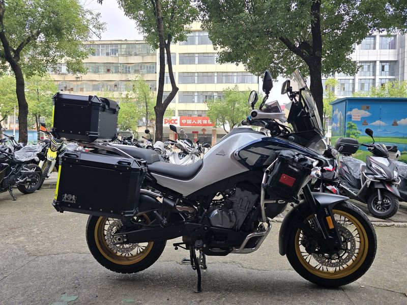 春风 800MT