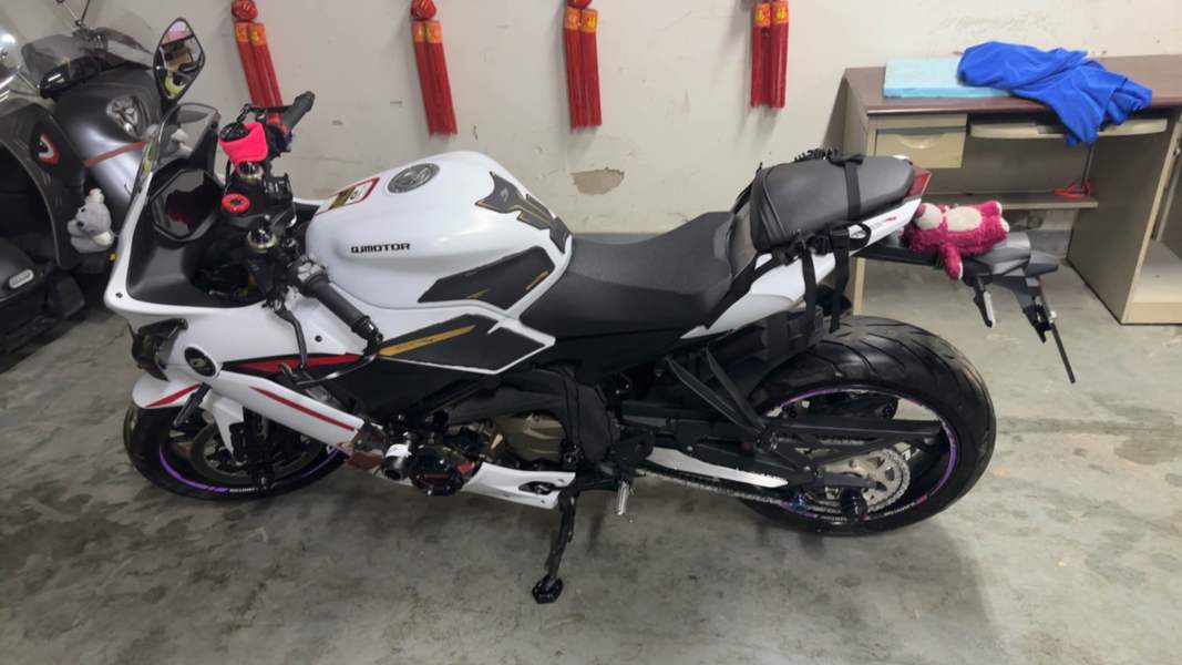 QJMOTOR 赛600