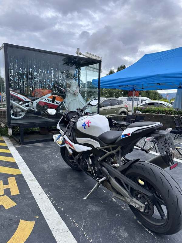 宝马 S 1000 RR