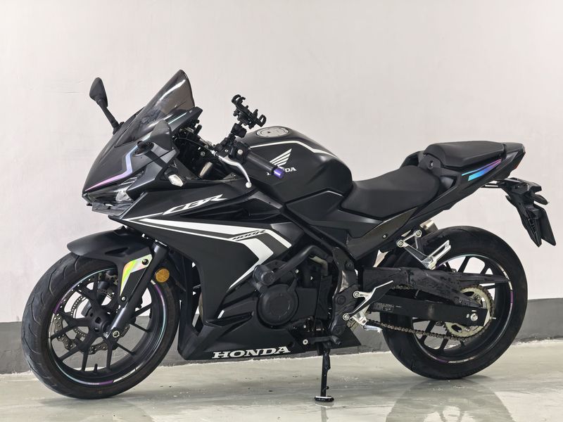 本田WING CBR400R