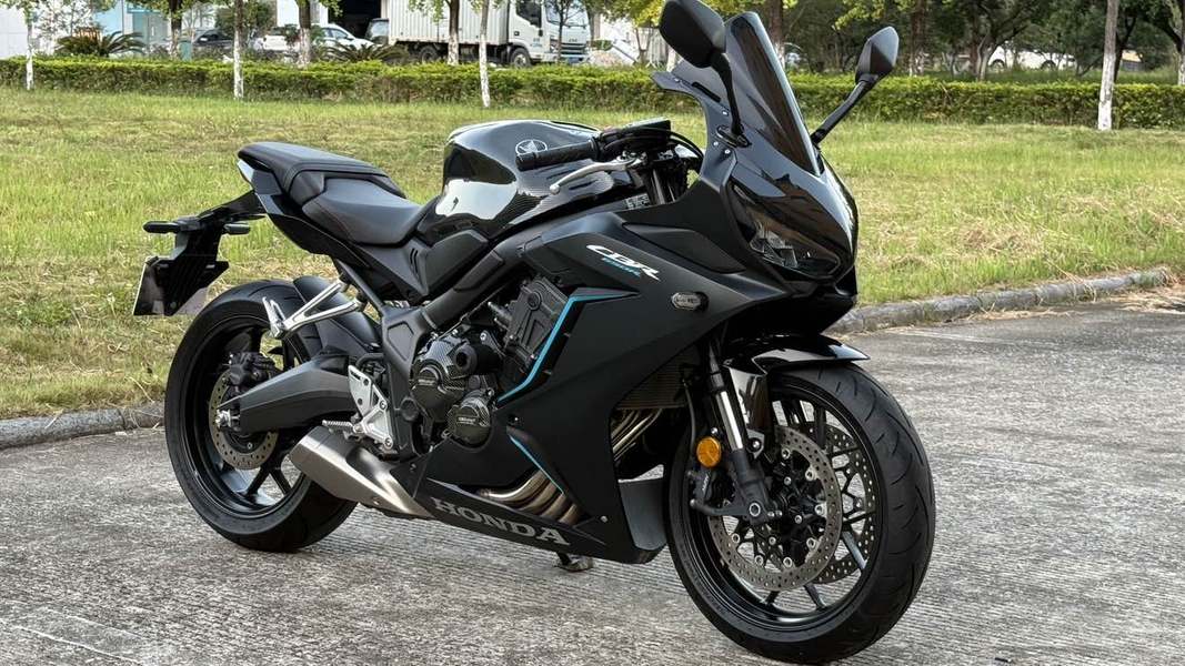本田DREAMWING CBR650R