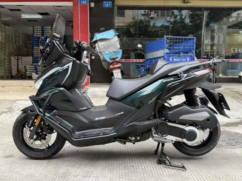 无极 SR250GT
