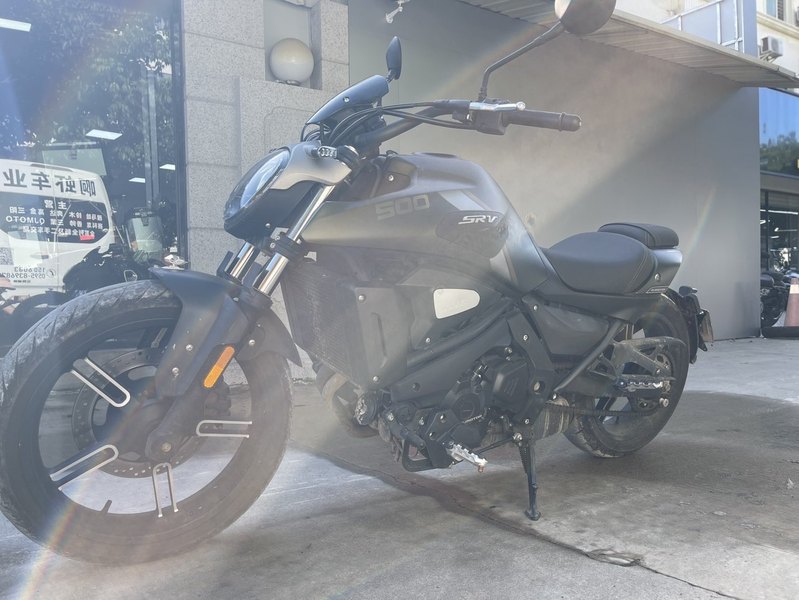 QJMOTOR 闪500S