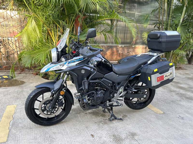 豪爵铃木 DL250
