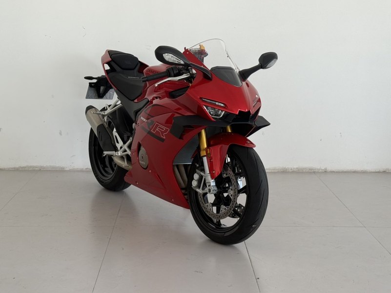 张雪机车 500RR