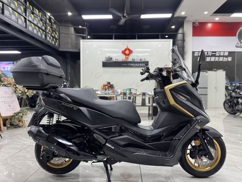 光阳 赛艇 S250