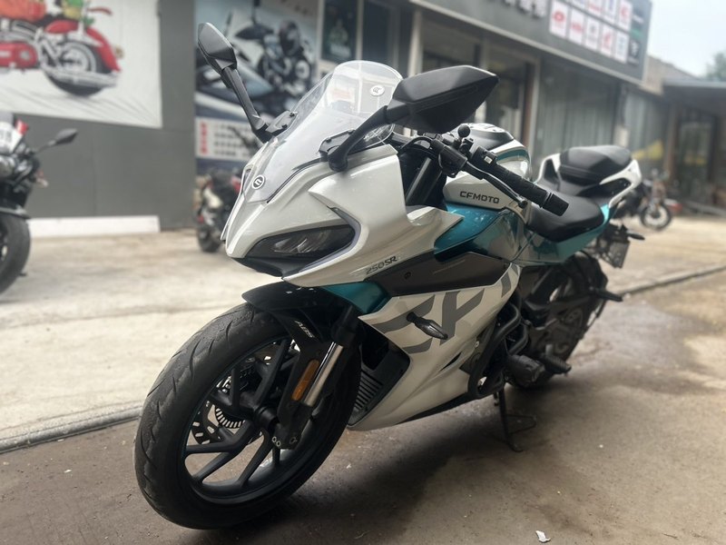 春风 250SR